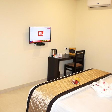 Citrus Hotel กาเซียบัด ภายนอก รูปภาพ