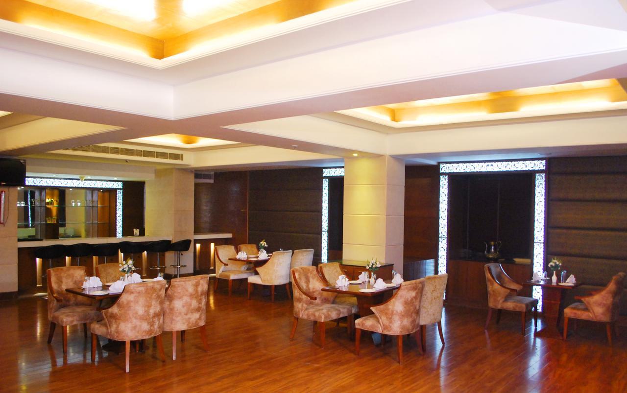 Citrus Hotel กาเซียบัด ภายนอก รูปภาพ