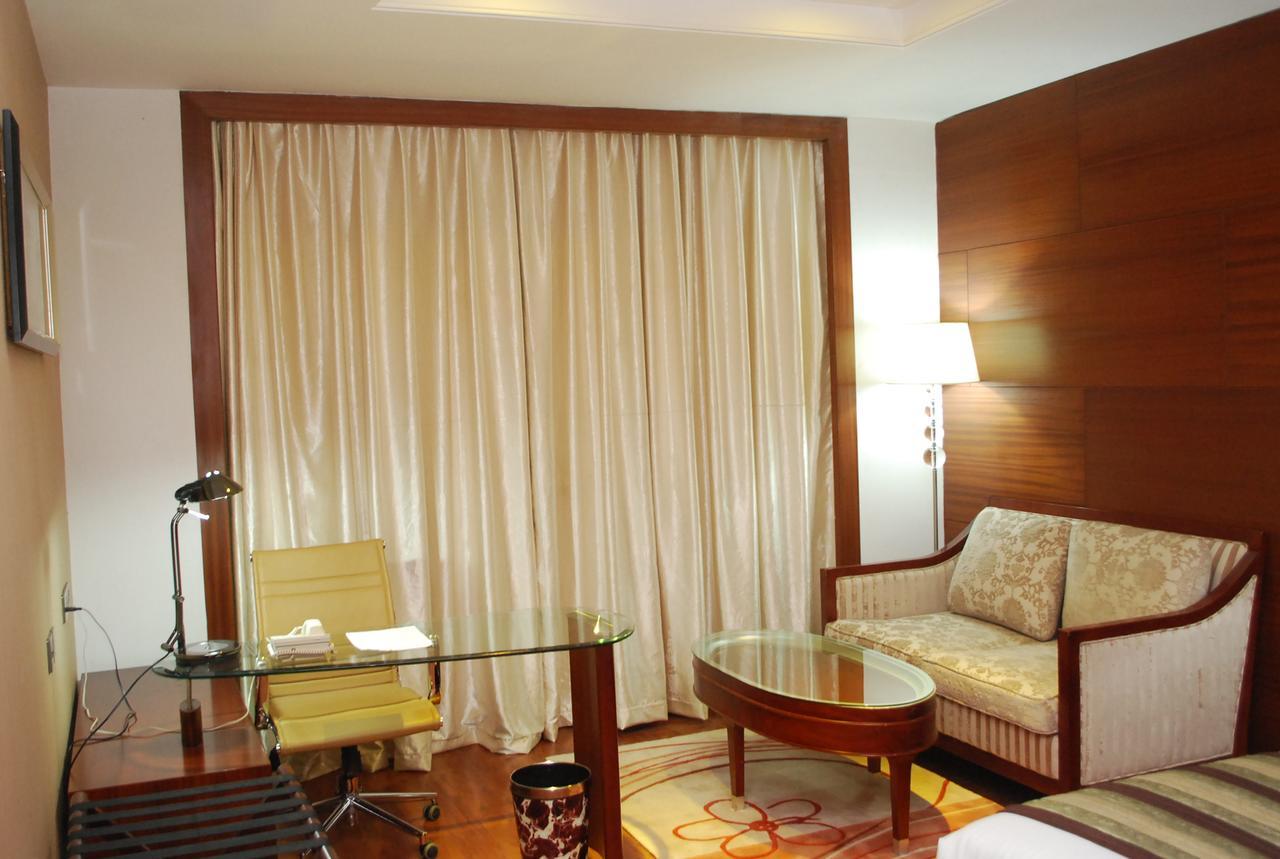 Citrus Hotel กาเซียบัด ภายนอก รูปภาพ