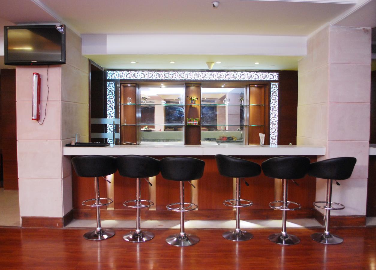 Citrus Hotel กาเซียบัด ภายนอก รูปภาพ