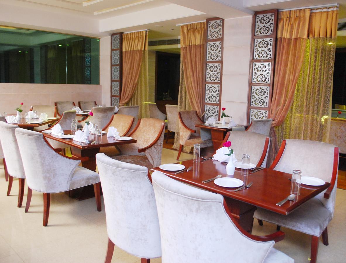 Citrus Hotel กาเซียบัด ภายนอก รูปภาพ