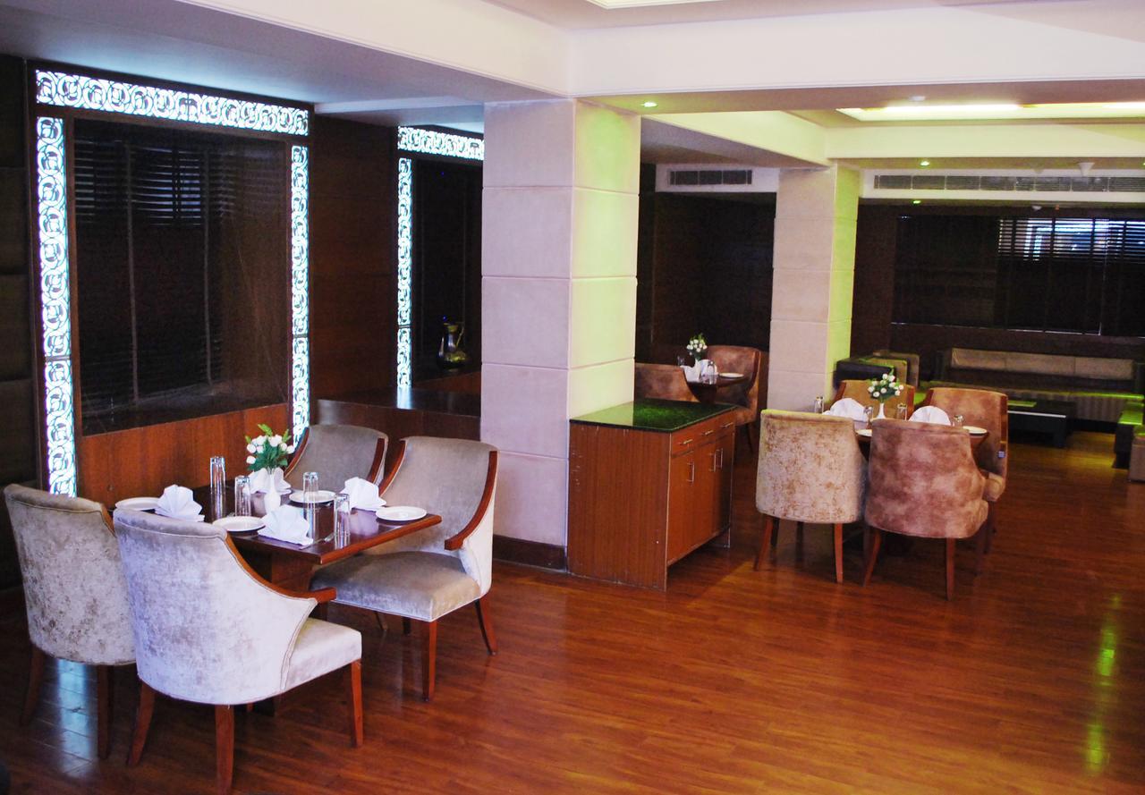 Citrus Hotel กาเซียบัด ภายนอก รูปภาพ