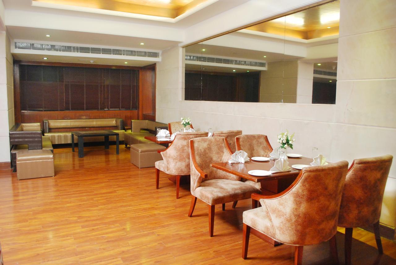 Citrus Hotel กาเซียบัด ภายนอก รูปภาพ