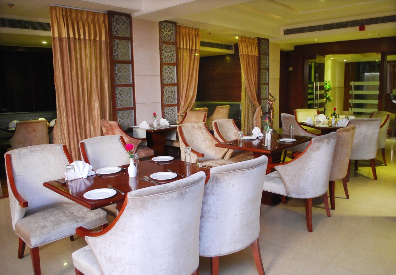 Citrus Hotel กาเซียบัด ภายนอก รูปภาพ