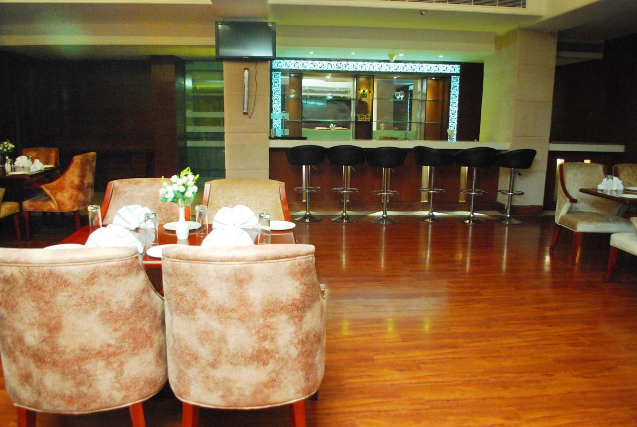 Citrus Hotel กาเซียบัด ภายนอก รูปภาพ
